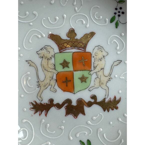 Hand Painted Footed German Trinket Dish - Crown and Lion Coat of Arms - Picture 3 of 6